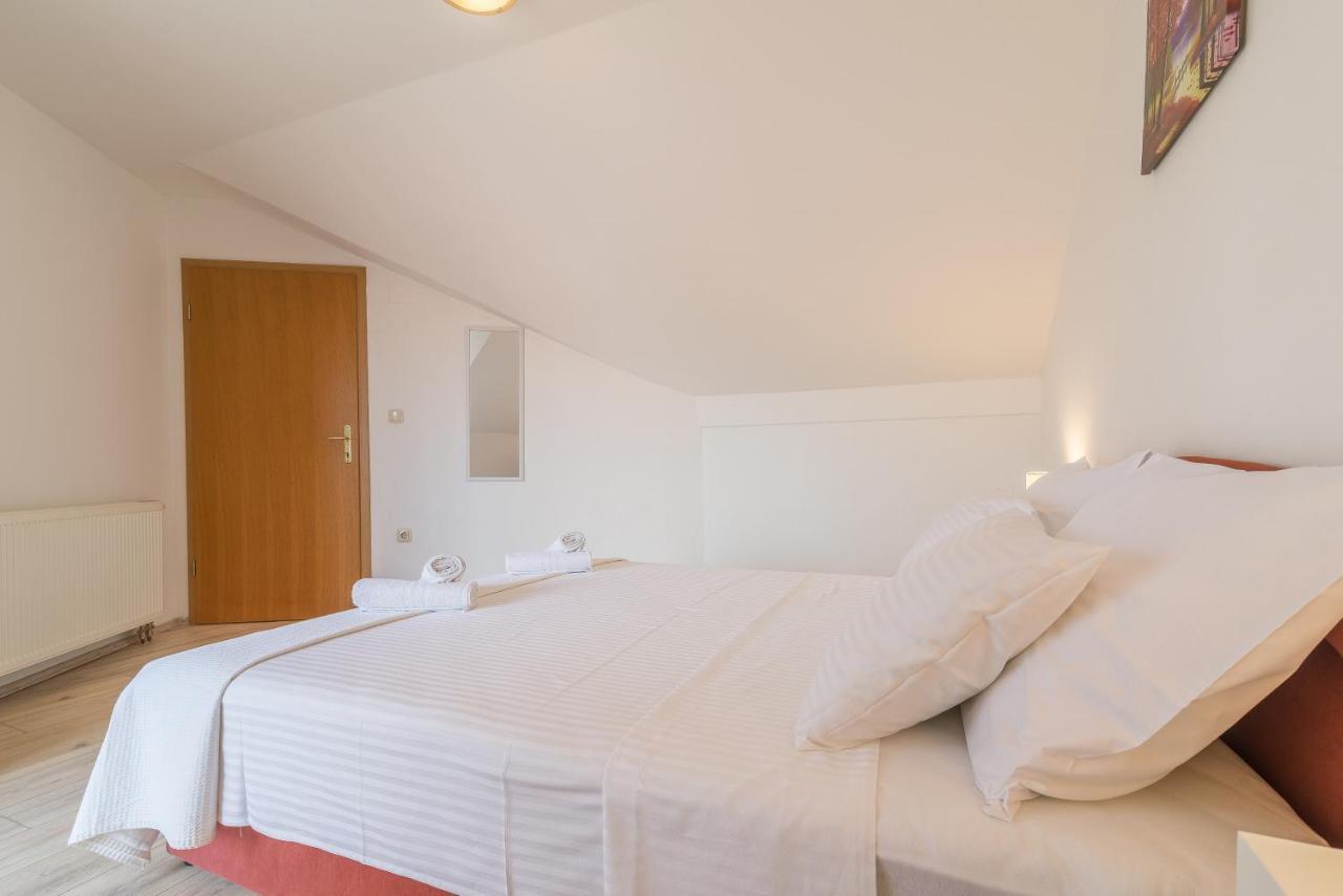 Apartmán Monika *